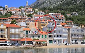 Apartments By The Sea Igrane, Makarska - 18405